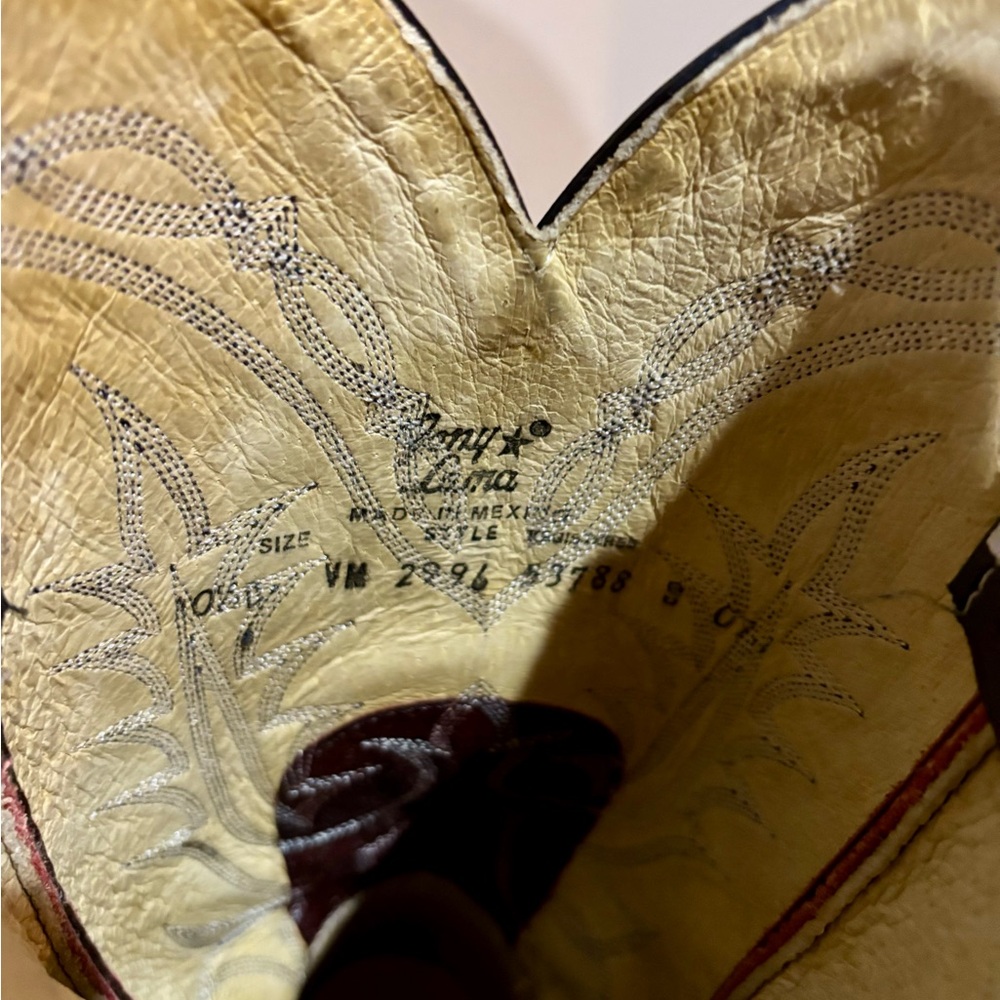 Tony Lama Deep Burgundy Brown Leather Western Boots - Picture 4 of 14